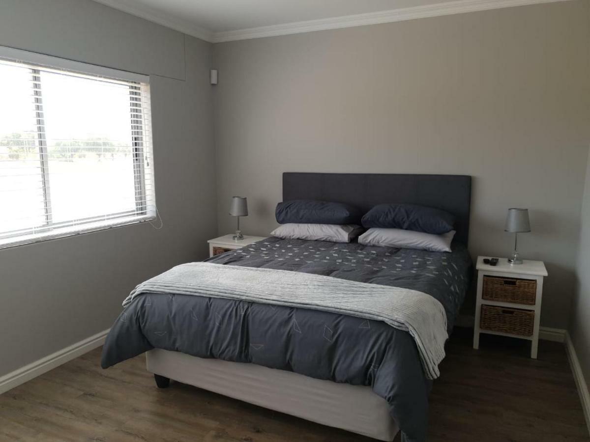 679 Morsvalla Way Golf Estate Villa *
